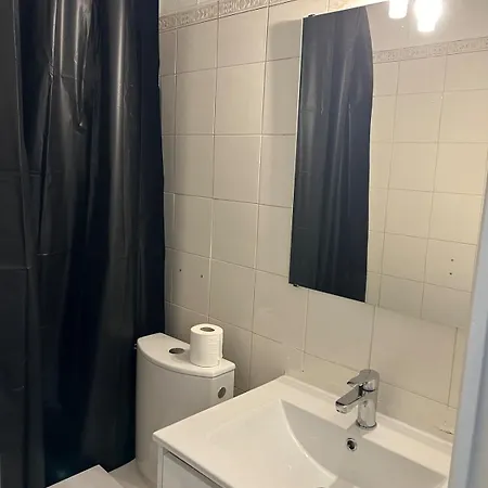 Foch 3-studio-beziers Center -wifi -tv Connected